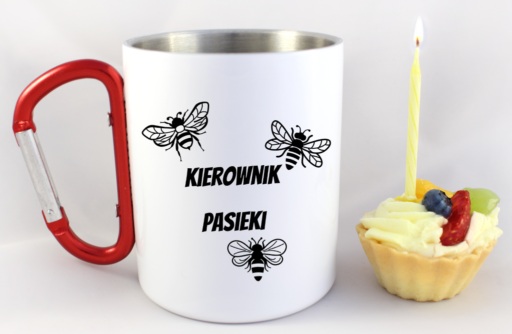 Kubek biały z czerwonym karabińczykiem nadruk "Kierownik pasieki" #2