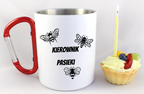 Kubek biały z czerwonym karabińczykiem nadruk "Kierownik pasieki" #2