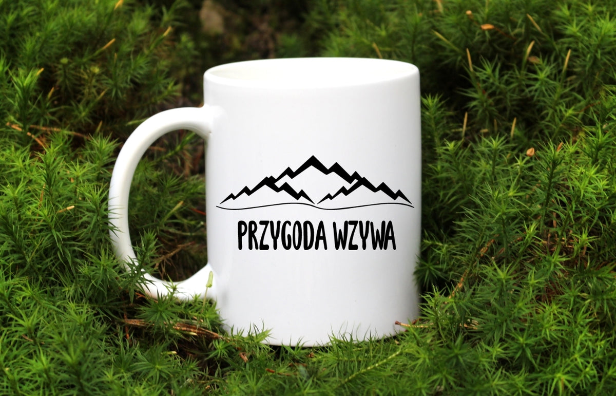 Kubek biały z nadrukiem "Przygoda wzywa" - góry, trekking #9