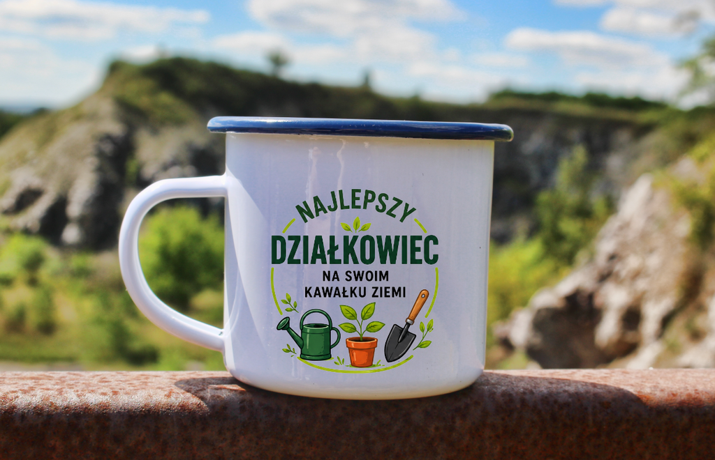 Kubek emaliowany biały z nadrukiem „Najlepszy działkowiec na swoim kawałku ziemi” – ogród, działka #4