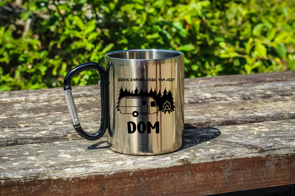 Kubek z czarnym karabińczykiem, nadrukiem "Gdzie zaparkujesz, tam jest dom" – camping, camper #5