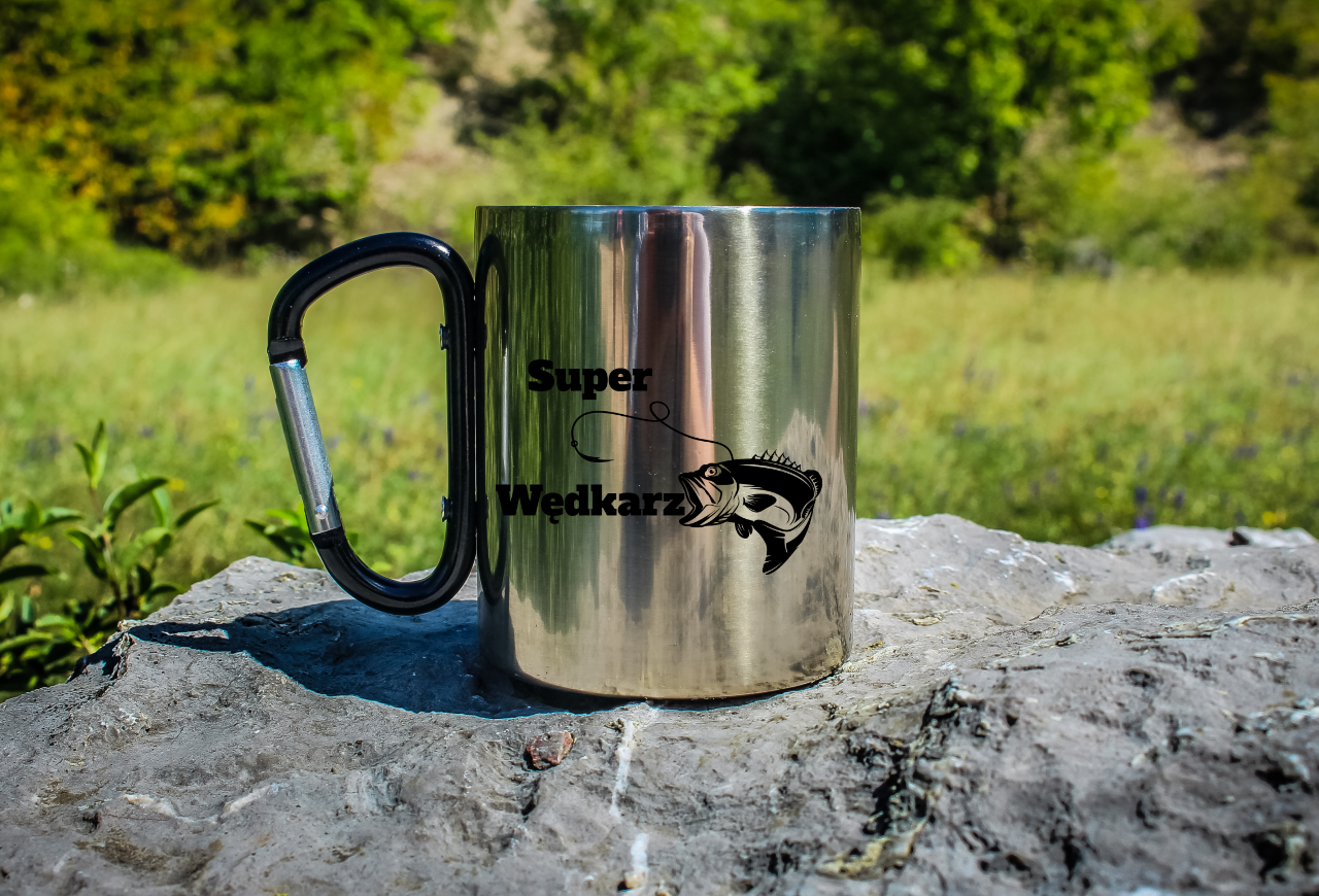 Kubek metalowy 300 ml z czarnym karabińczykiem i nadrukiem "Super Wędkarz" #5