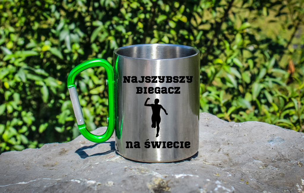 Kubek z karabińczykiem zielonym z nadrukiem "Najszybszy Biegacz na Świecie" – bieganie #4