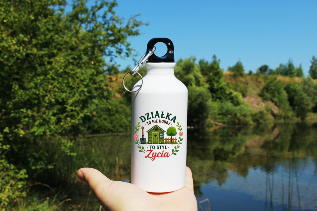 Butelka biała 400 ml z nadrukiem „Działka to nie hobby, to styl życia” – ogród, działka #2