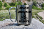 Kubek ze srebrnym karabińczykiem z nadrukiem "Najlepsza rowerzystka na świecie" – dla rowerzystki #8