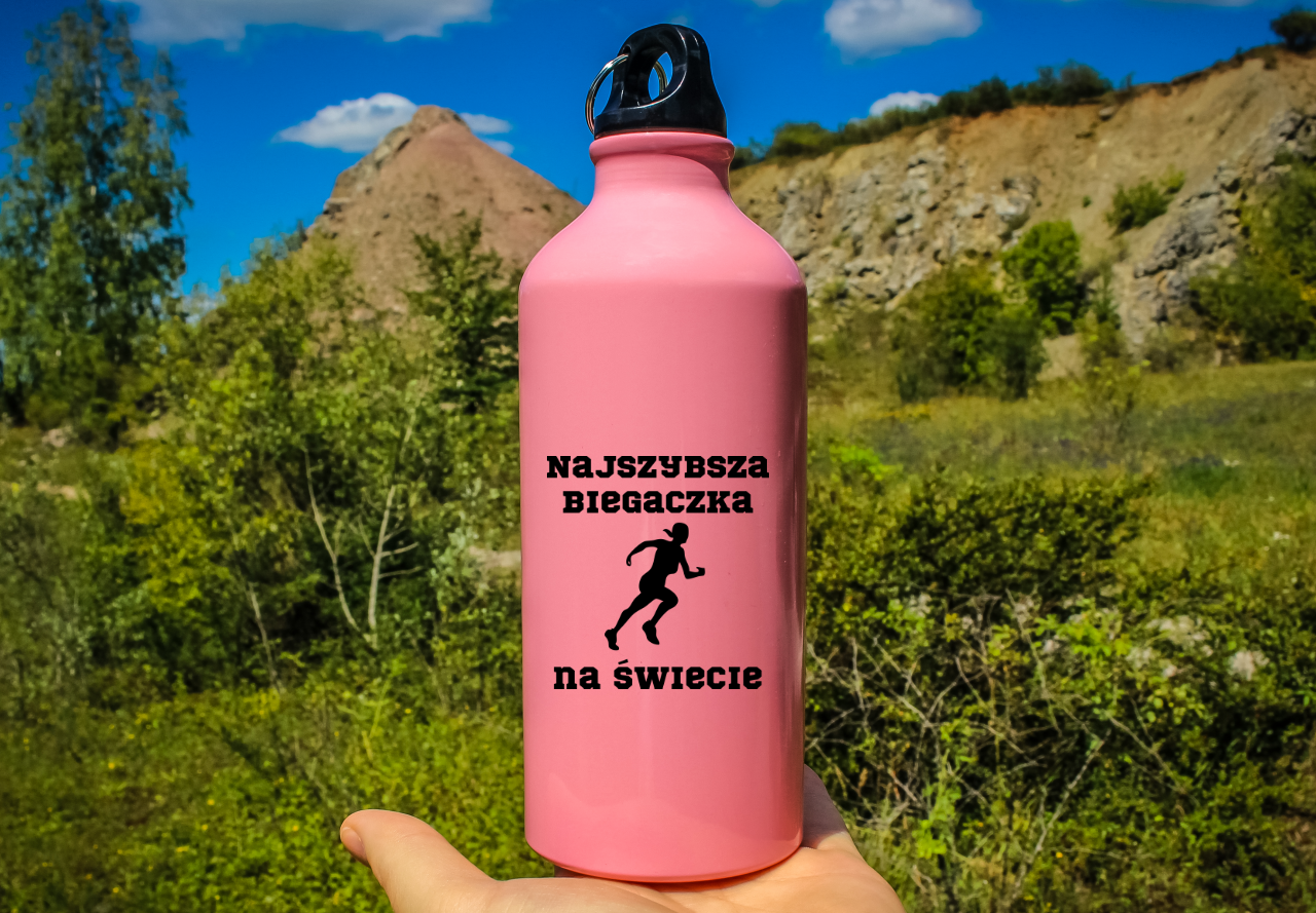 Butelka różowa 600 ml z nadrukiem "Najszybsza niegaczka na świecie" – bieganie #3