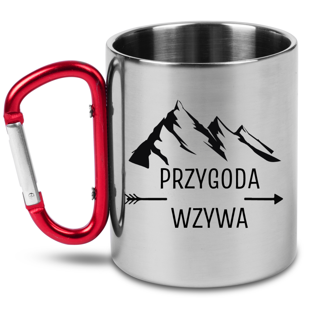 Kubek z czerwonym karabińczykiem i nadrukiem "Przygoda wzywa" - trekking, podróż #1