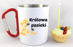 Kubek biały z czerwonym karabińczykiem i nadrukiem „Królowa pasieki” – pszczelarstwo #9