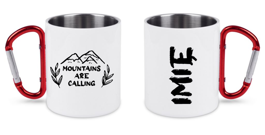 Kubek biały z czerwonym karabińczykiem, nadruk „Mountains are calling” – góry #8