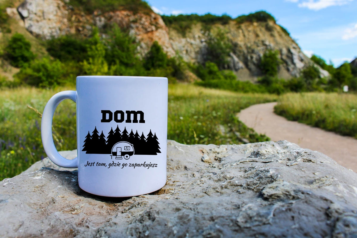 Kubek biały z nadrukiem „Dom jest tam, gdzie go zaparkujesz” – camping, trekking #7