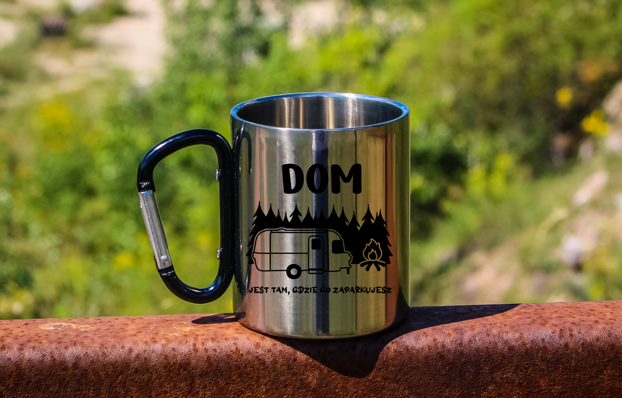 Kubek z czarnym karabińczykiem i nadrukiem „Dom jest tam, gdzie go zaparkujesz” – camping, camper #6