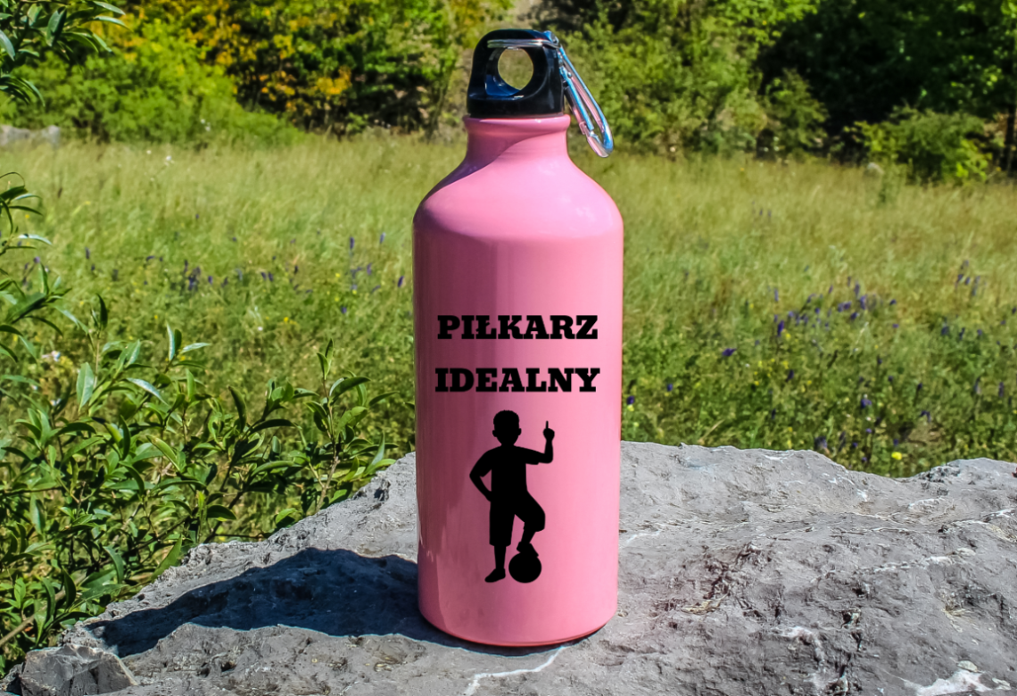 Butelka różowa 600 ml z napisem "Piłkarz Idealny" dla dziecka #4