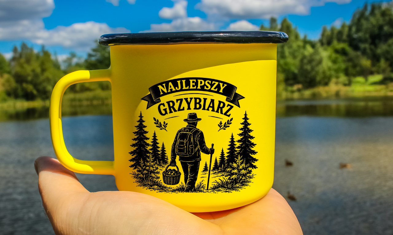 Kubek emaliowany żółty z nadrukiem „Najlepszy Grzybiarz” – na grzyby #4