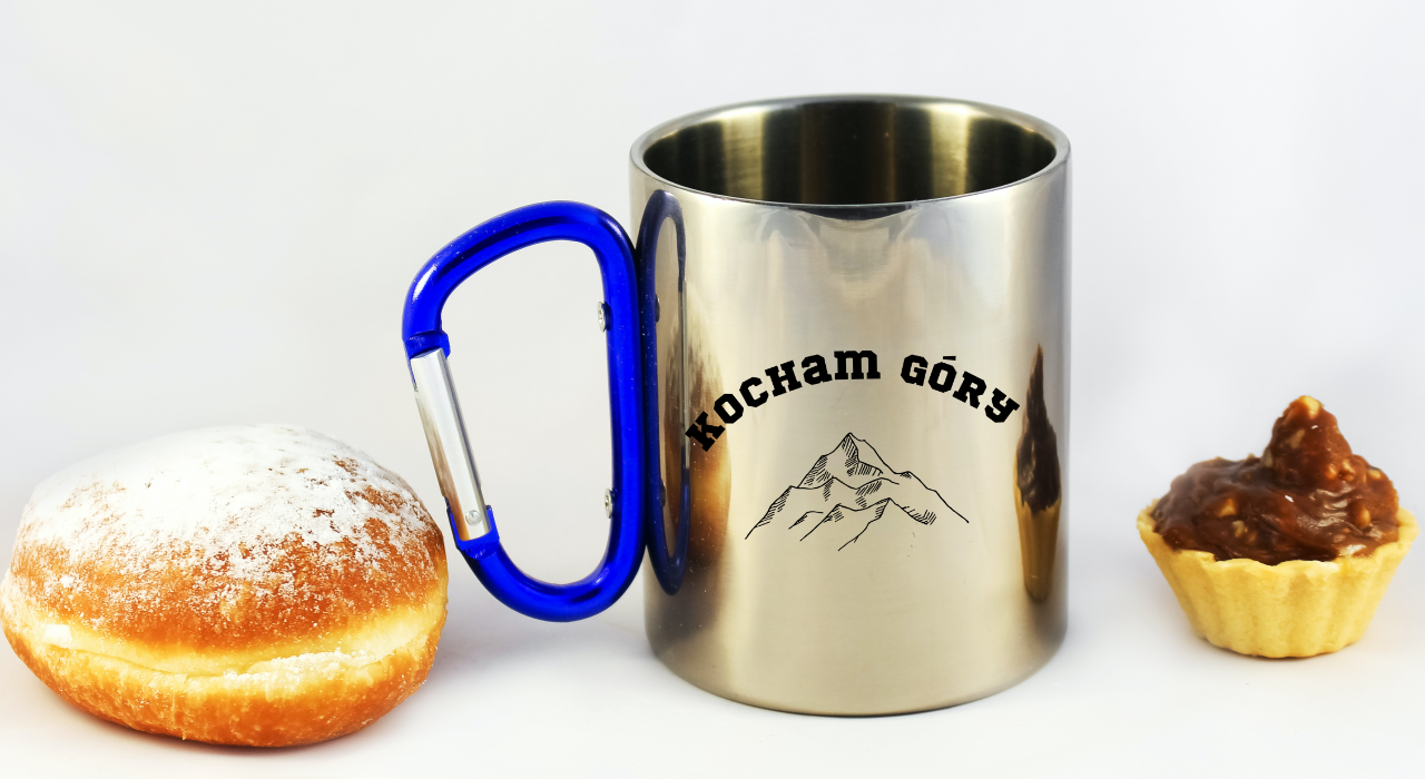 Kubek z niebieskim karabińczykiem i nadrukiem "Kocham góry" – góry #8