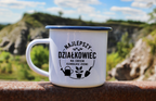 Kubek emaliowany biały z nadrukiem „Najlepszy działkowiec na swoim kawałku ziemi” – ogród, działka #9