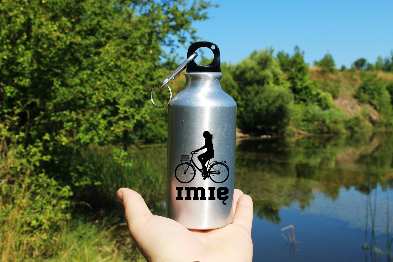 Butelka srebrna 400 ml z grafiką rowerową i imieniem do wyboru - dla rowerzystki #1