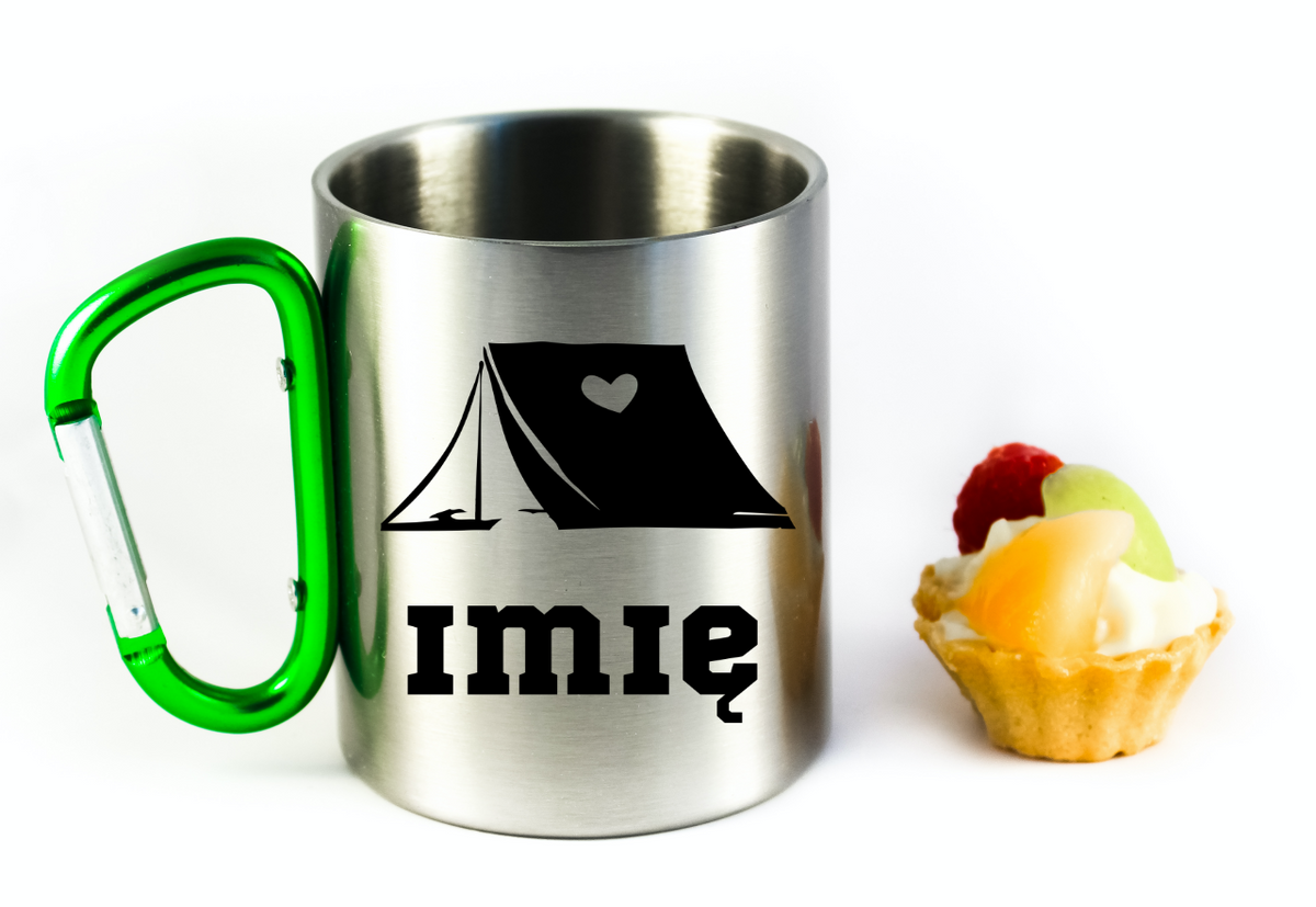Kubek z zielonym karabińczykiem grafika namiotu i imię do wyboru - pod namiot, camping #4