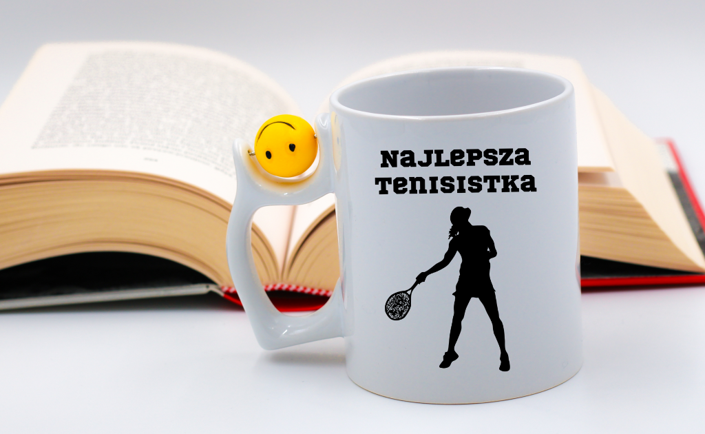 Kubek z piłką 330 ml i grafiką "NAJLEPSZA TENISISTKA" #3