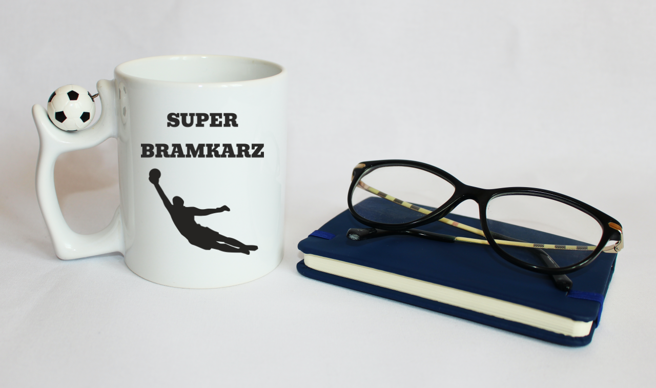 Kubek z piłką i nadrukiem "Super Bramkarz" – piłka nożna #15