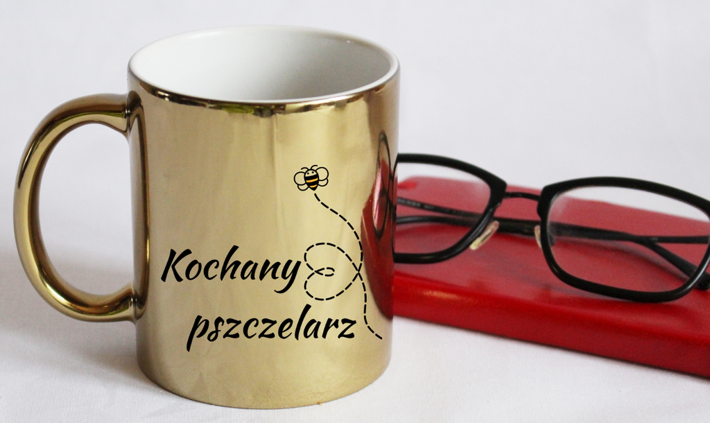 Kubek złoty z nadrukiem „Kochany pszczelarz” – pszczelarstwo #6