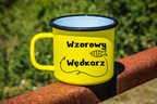 Kubek emaliowany żółty z nadrukiem "Wzorowy Wędkarz" - wędkarstwo #1