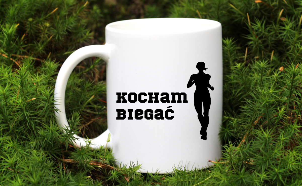 Kubek biały dla biegaczki z nadrukiem „Kocham Biegać” #4