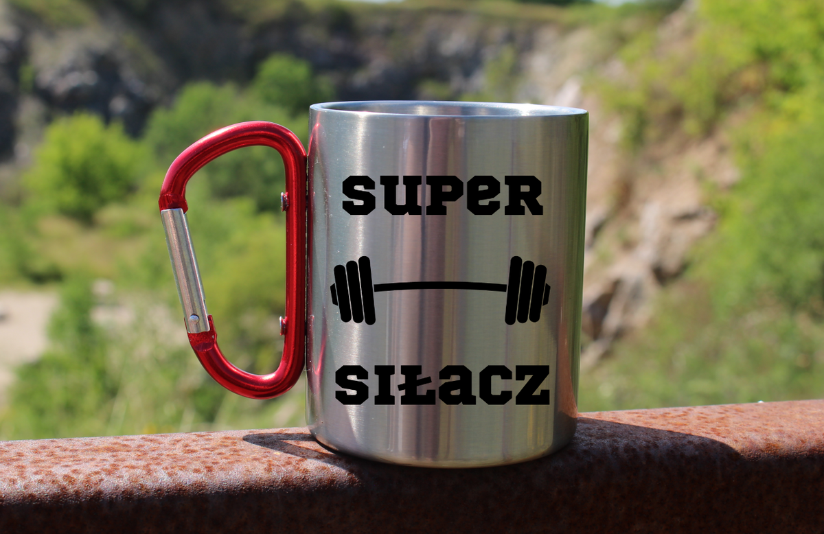 Kubek z czerwonym karabińczykiem i nadrukiem „Super Siłacz” – na siłownię #3
