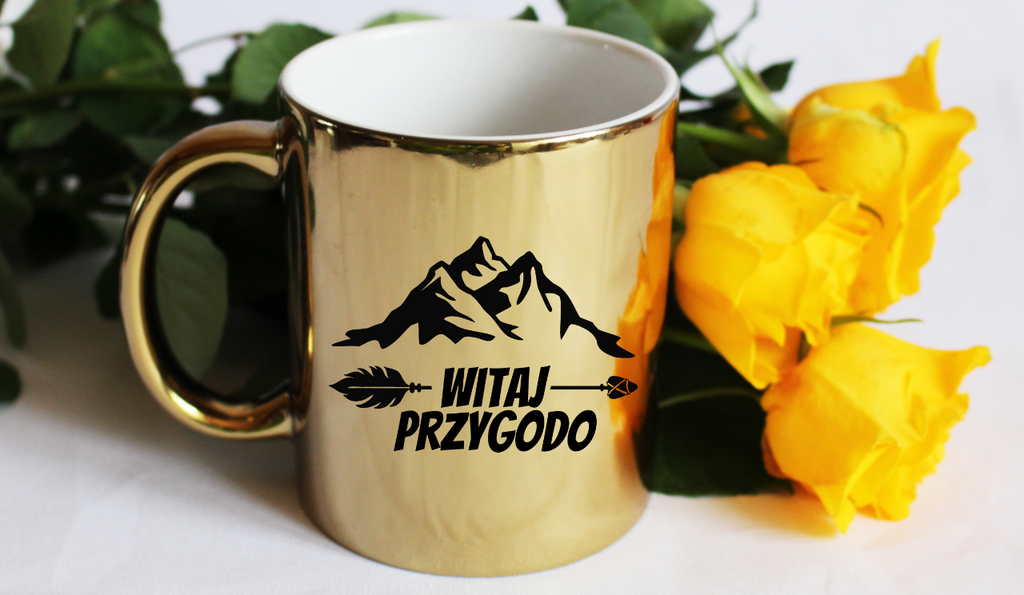 Kubek złoty z nadrukiem „Witaj przygodo” – camping, podróże #11