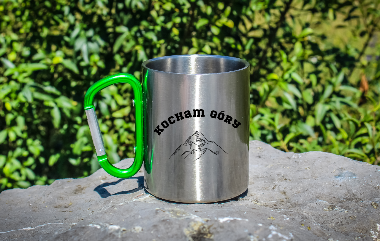 Kubek z zielonym karabińczykiem i nadrukiem "Kocham Góry" #9