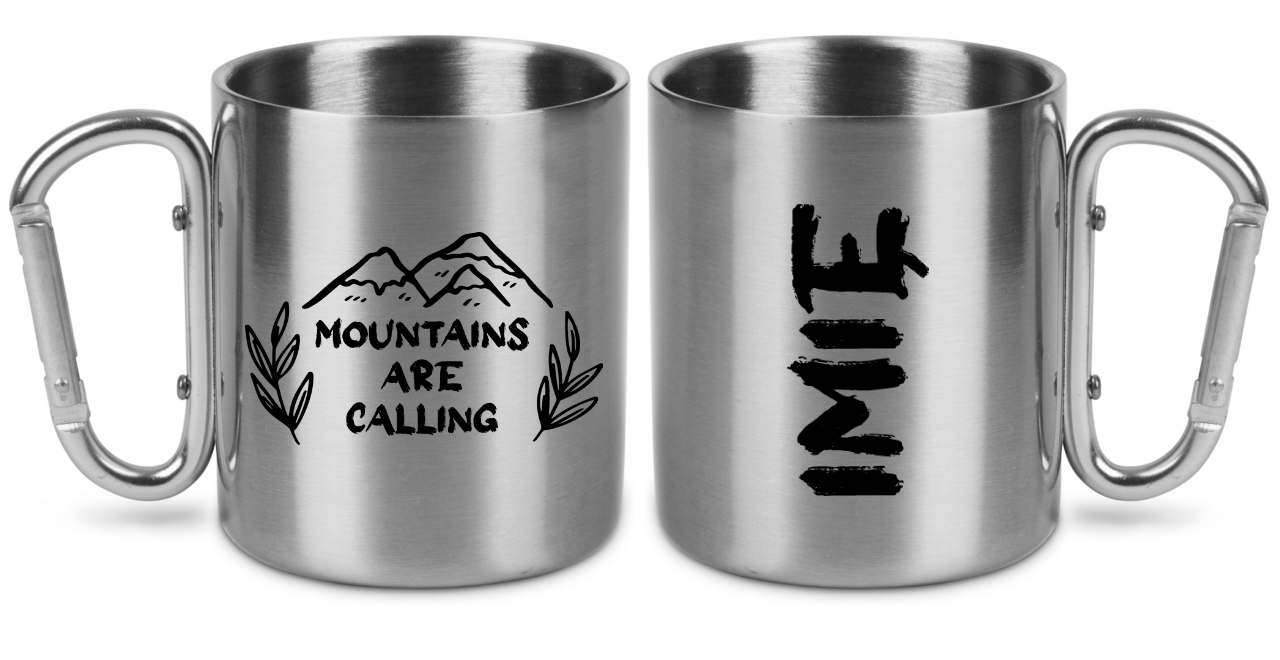 Kubek ze srebrnym karabińczykiem z nadrukiem „Mountains are calling” – góry #8