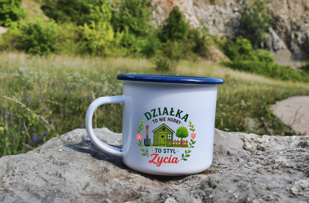 Kubek emaliowany biały z nadrukiem „Działka to nie hobby, to styl życia” – ogród, działka #2