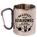 Kubek z czarnym karabińczykiem z nadrukiem „Najlepszy działkowiec na swoim kawałku ziemi” – działka, ogród #5