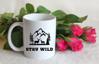 Kubek biały z nadrukiem "Stay Wild" - przyroda, przygoda, podróże #1