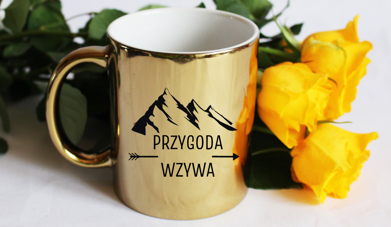 Kubek złoty z nadrukiem „Przygoda wzywa” – podróż, trekking #5