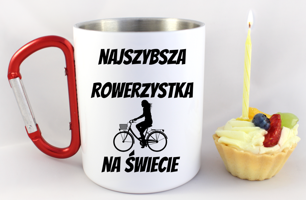 Kubek biały z czerwonym karabińczykiem i nadrukiem „Najszybsza rowerzystka na świecie” – dla rowerzystki #8