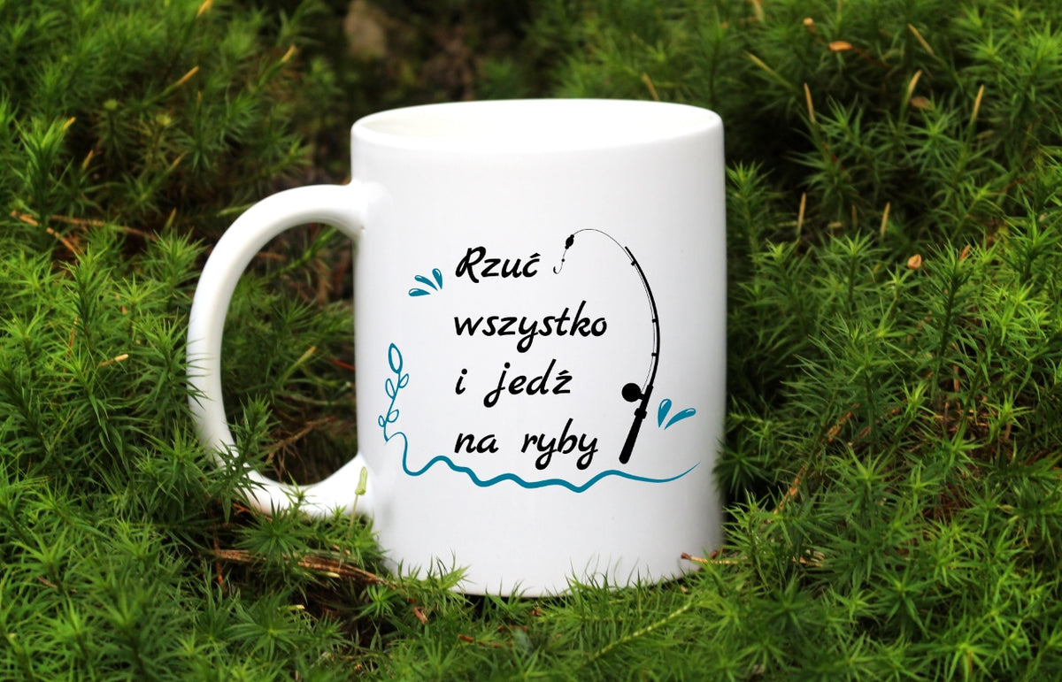 Kubek biały z nadrukiem: "Rzuć wszystko i jedź na ryby" - wędkarstwo #5