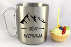Kubek ze srebrnym karabińczykiem, nadruk "Góry wzywają" #2