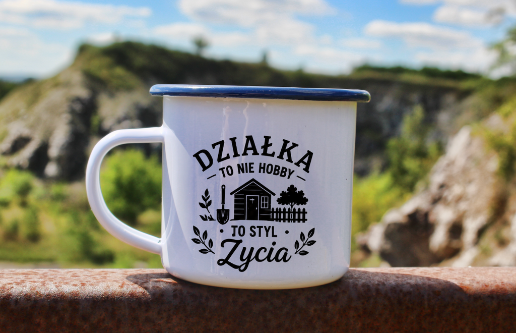 Kubek emaliowany biały z nadrukiem „Działka to nie hobby, to styl życia” – ogród, działka #8