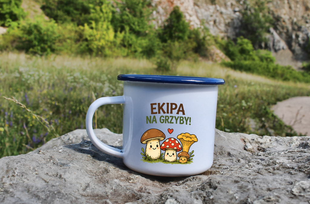 Kubek emaliowany biały z nadrukiem „Ekipa na grzyby!” i grafikami grzybów #11