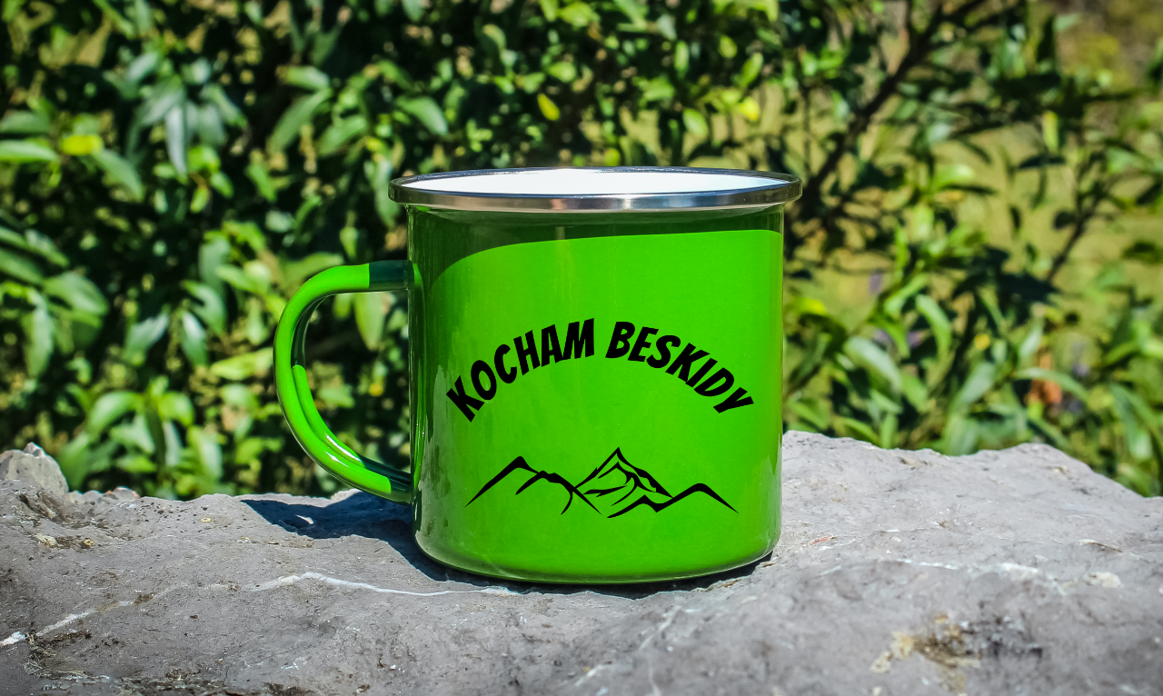 Kubek emaliowany zielony z nadrukiem "Kocham Beskidy" - góry #1