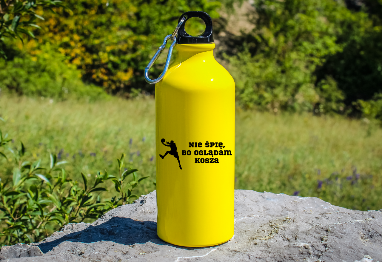 Bidon żółty 600 ml – koszykówka z napisem "Nie śpię, bo oglądam kosza" #3