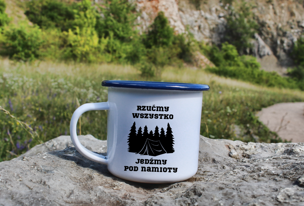Kubek emaliowany biały z nadrukiem „Rzućmy wszystko, jedźmy pod namiot” – camping, namioty #10