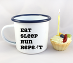 Kubek emaliowany prezent dla biegaczki - napis "Eat Sleep Run Repeat" – bieganie #11