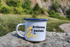Kubek emaliowany biały z nadrukiem „Królowa pasieki” – pszczelarstwo #9
