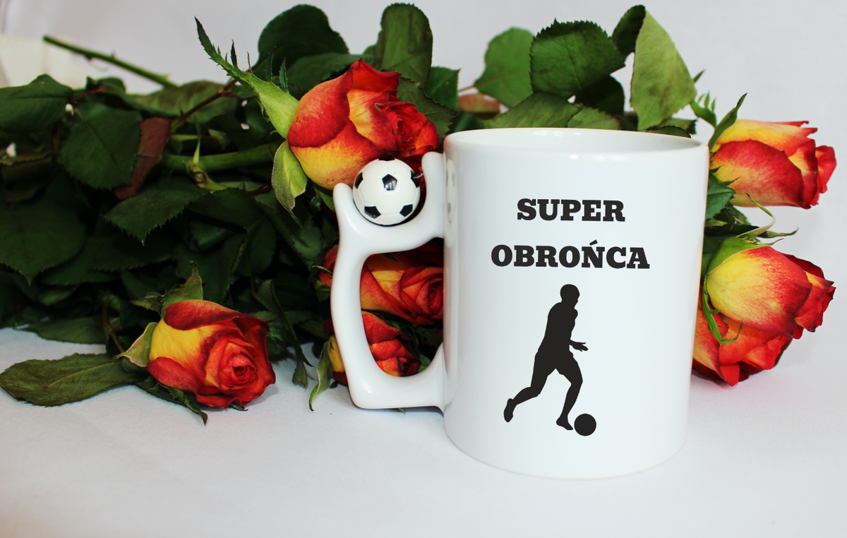 Kubek z piłką i nadrukiem "Super Obrońca" – piłka nożna #14