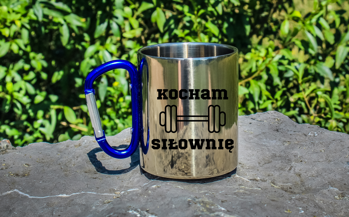 Kubek z niebieskim karabińczykiem i nadrukiem "Kocham Siłownię" #1
