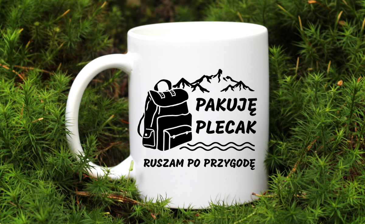 Kubek biały z nadrukiem „Pakuję plecak, ruszam po przygodę” – przygoda, przyroda #4