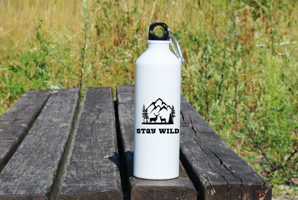 Butelka biała 800 ml z nadrukiem „Stay wild” - podróż, przyroda, przygoda #4