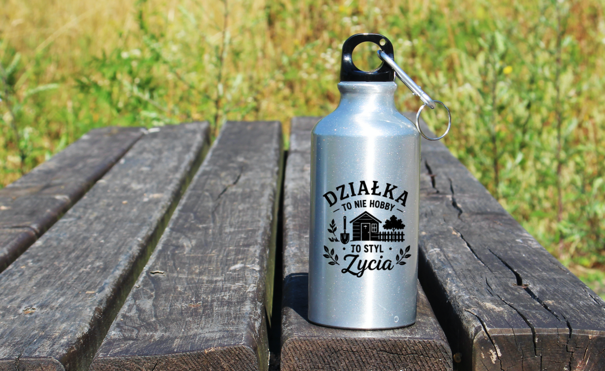 Butelka srebrna 400 ml z nadrukiem „Działka to nie hobby, to styl życia” – do ogrodu #4