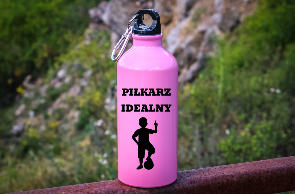 Butelka różowa 600 ml z napisem "Piłkarz Idealny" dla dziecka #4